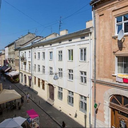 Apartment On Staroyevreyska 26 リヴィウ エクステリア 写真