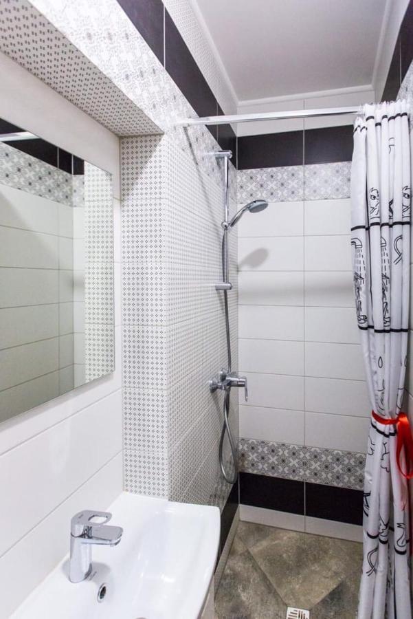 Apartment On Staroyevreyska 26 リヴィウ エクステリア 写真