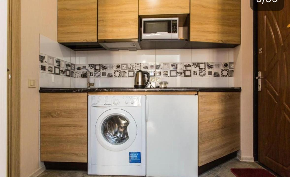 Apartment On Staroyevreyska 26 リヴィウ エクステリア 写真